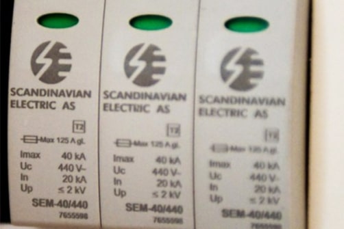 Bilde viser et overspenningsvern som er i orden