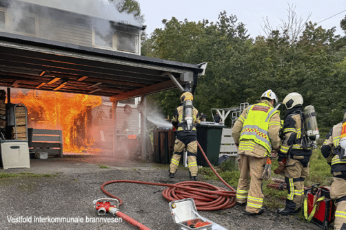 Bilde tatt fra dødsbrann i Tønsberg forårsaket av lading litiumbatteri